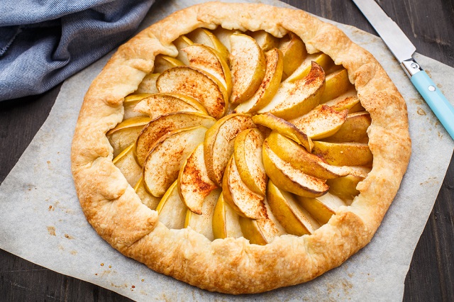 Apple galette